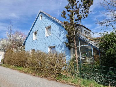 Geräumiges, günstiges Einfamilienhaus mit Ferienwohnung in Tittling