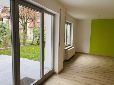 Vollständig renovierte 2-Raum-Wohnung mit Balkon und Einbauküche in Achern