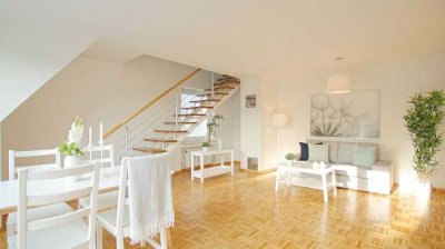 Lichtdurchflutete Maisonettewohnung im drei Parteienhaus inkl. Einbauküche und Stellplatz