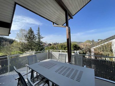 Einfamilienhaus mit Blick auf die Weibertreu zu verkaufen