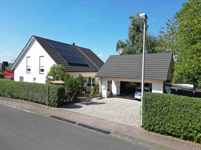 Energieeffizientes Einfamilienhaus mit Garten und hohem Wohnkomfort