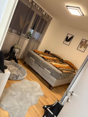 3 Zimmer Wohnung mit Garten