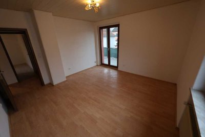 Schöne 3-Zimmer-Wohnung mit Balkon in Mainz