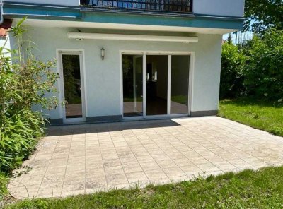 2-Raumwohnung mit Vollbad, EBK, Stellplatz, Terrasse und Garten nur 900 Meter zum Ostseestrand...!!!