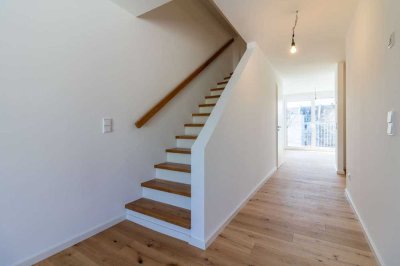 NEUBAU PENTHOUSE MAISONETTE IN SELTENER SÜDSTADTLAGE ZUM VERLIEBEN � +PROVISIONSFREI+