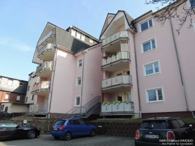 2-Zimmer-Wohnung mit BALKON in Aue/Erzgebirge sofort zu vermieten!