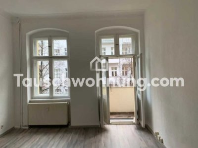 Tauschwohnung: 2-Zimmer mit Balkon Fhain gegen 1-3 Zimmer West-Berlin