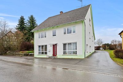 Einzigartiges Angebot für Individualisten - großzügiges Wohnhaus am Ortsrand von Allmannsweiler