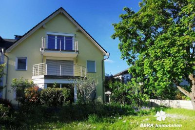 BERK Immobilien - Sofort beziehbar - Mehrgenerationenhaus mit Wintergarten & Burgblick in Miltenberg