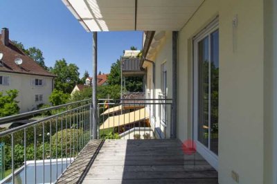 Liebevoll gepflegte 3 Zimmer Wohnung – Balkon, Tiefgarage, Gäste-WC