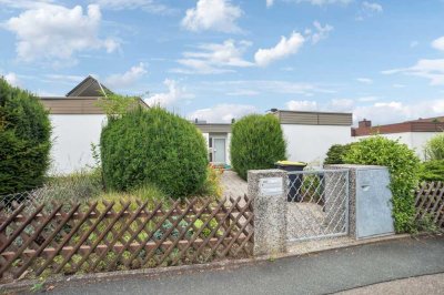 Hervorragend geschnittener Bungalow mit hohem Potenzial in Nürnberg-Gaulnhofen