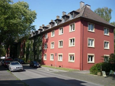 Geräumige 2 ZKB Wohnung in Bochum - ab sofort