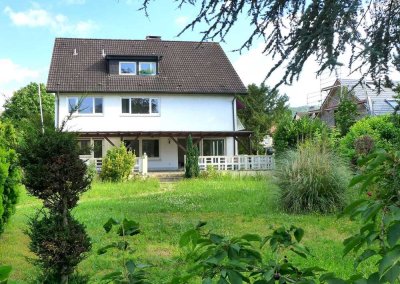 Großzügige Eigentumswohnung mit schönem Garten in Freiburg-St. Georgen