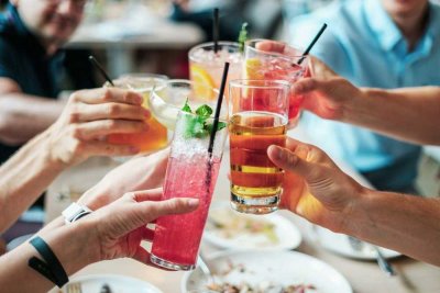 Gemeinsam leben - Gemeinsam feiern. Zweifamilienhäuser von Bien-Zenker