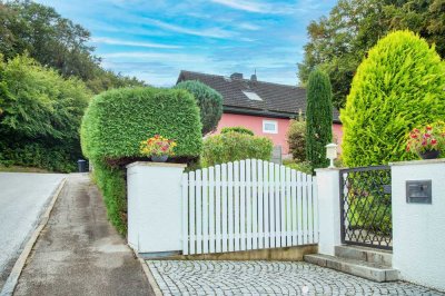 At the top - Einfamilienhaus mit Weitblick in bester Lage