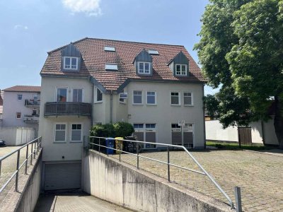 Großzügige 1-Zimmer-Wohnung mit Balkon inkl. Tiefgaragenstellplatz