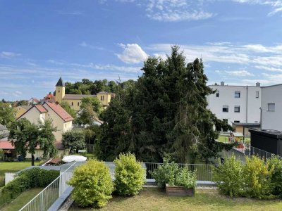 Helle, moderne 3-Zimmer-Wohnung mit Balkon in Lappersdorf