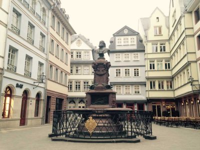 2-Zimmer Wohnung im Herzen der neuen Altstadt Frankfurts