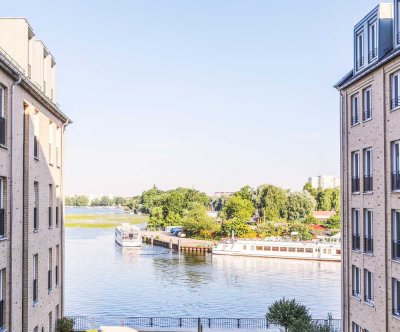 Exklusive 3-Raum-Wohnung mit Blick auf die Havel  und Nikolaikirche - Energieeffizienzklasse A+