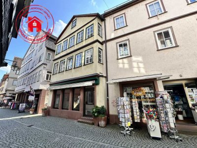 Charmantes  ensemblegeschütztes Wohn- und Geschäftshaus in der historischen Wertheimer Altstadt