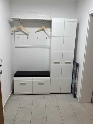 Geschmackvolle 2  Zimmer Wohnung sowie Balkon und EBK in München