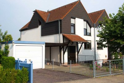 Doppelhaushälfte in Nieder-Wöllstadt – Ideales Zuhause für Familien im Speckgürtel von Frankfurt