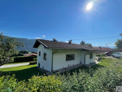 Einfamilienhaus auf großem Grundstück mit traumhafter Aussichtslage!