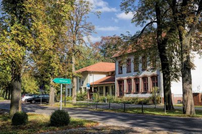 KLEINES HAUS AUF GROßEM GRUNDSTÜCK, IN SCHÖNEICHE BEI BERLIN...