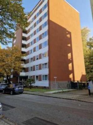 OWNR: Einziehen und Wohlfühlen – Renoviert und mit Küche! 3-Zimmerwohnung in Lokstedt