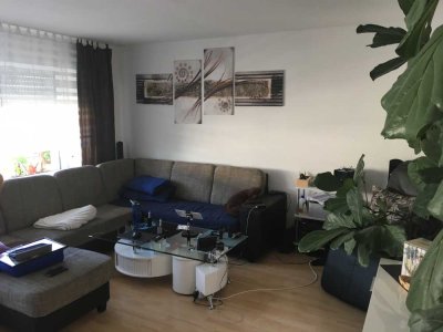 Schöne vier Zimmer Wohnung in Landshut (Kreis), Ergolding