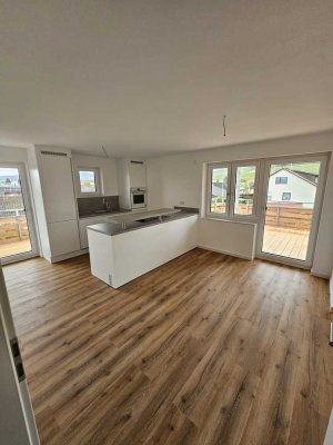 Idyllisches Wohnen in Hößlinsülz – Wohnung 1 mit großem Garten – Naturnah & Modern!