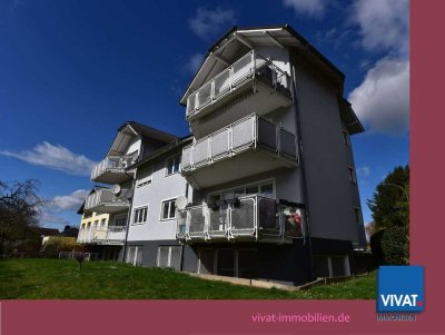 Großzügige, gut geschnittene 3ZKB mit großem Balkon und Traumaussicht! Nur 6 WE im Haus.