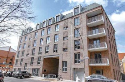 Befristeter Mietvertrag! - Neubau-Penthouse mit Dachterrasse und Fahrstuhl! TG-Stellplatz möglich