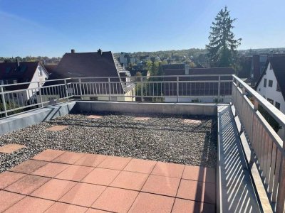 Vollständig renovierte 4-Zimmer-Maisonette-Wohnung mit Balkon in Korntal-Münchingen