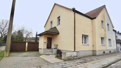 Gedämmte Doppelhaushälfte mit 664 m² Grundstück und Doppelgarage!