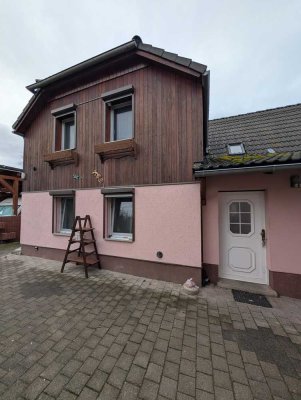 RESERVIERT! aktuell keine Termine möglich!    Landhaus mit 2 WE, Hof, Nebengelass