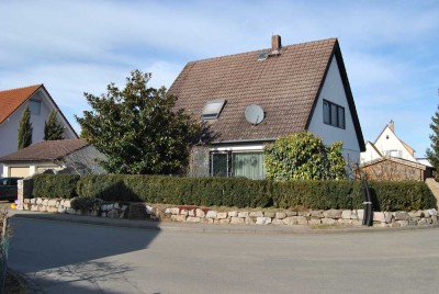 Charmantes Einfamilienhaus in Seefelden