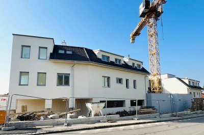 ++ NEUBAUPROJEKT ++ VIER Zimmer mit BALKON