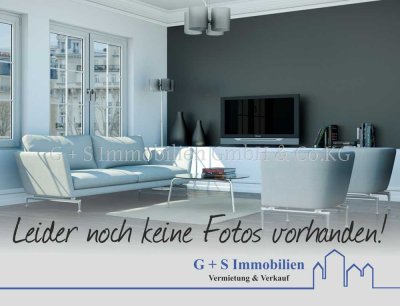 Schöne 2 Zimmer DG-Wohnung mit Balkon