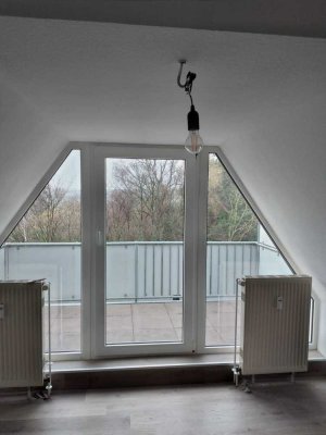 Appartment- Seelze- Balkon Single- Küche- TG-Platz mögl.