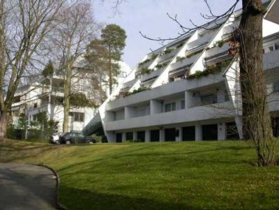 Traumhafte Terrassenwohnung in Berlin Grunewald mit Seeblick, hochwertig möbliert!