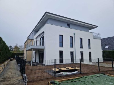 Exklusives Wohnen im Neubau – Penthouse mit XXL-Balkon und Blick auf das Siebengebirge