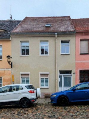 Saniertes Reihenmittelhaus in zentraler, ruhiger Lage von Kamenz