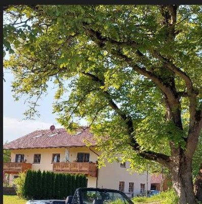 Attraktive 3,5-Zimmer-Wohnung mit Balkon in Trautshofen, Aying