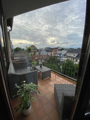 Helle,ruhige 1 1/2-Zimmer Wohnung mit Flair und Balkon im Herzen von Gießen