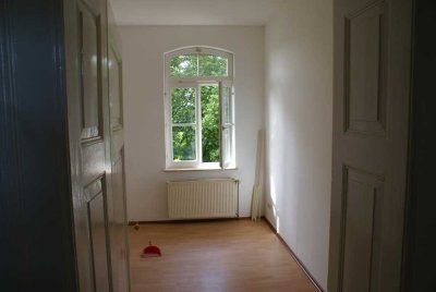 Nette, kleine 2-Zimmer-Altbauwohnung, WG-tauglich