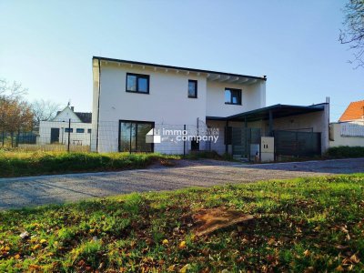 Ihr Traumhaus in Sigleß: Erstbezug mit Garten, Terrasse und modernster Ausstattung!