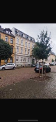 Preiswerte, gepflegte 3-Raum-EG-Wohnung mit Balkon in Köthen