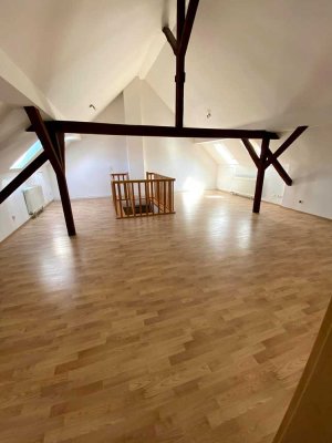 Attraktive 5-Zimmer-Maisonette-Wohnung mit gehobener Innenausstattung in Stutensee-Blankenloch