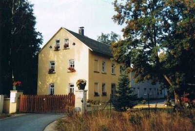 2-Raum-Wohnung, Küche, Bad, Flur in schöner Lage an der Spree